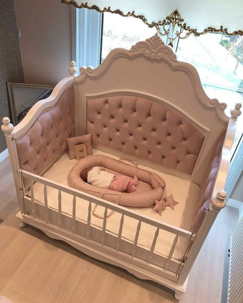 Luxury Baby Crib, Luxury Baby Room, Cozy Baby Room, Baby Room Themes, Baby Boy Room Decor, Baby Room Inspiration, Nursery Room Inspiration, Baby Necessities, Baby Room Design