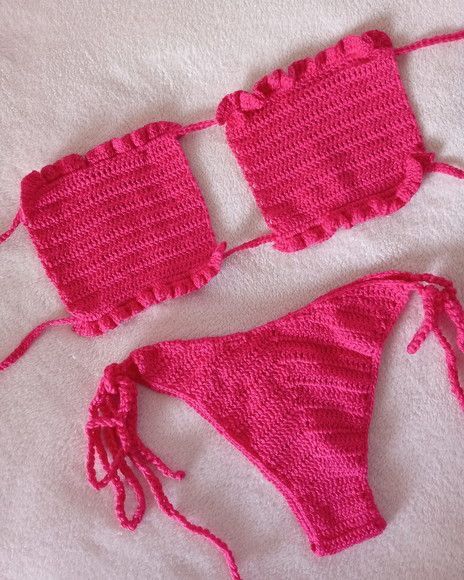 Crochet Bathing Suits, Bikinis Crochet, Crochet Bra, Quick Crochet Patterns, Crochet Knit Stitches, Modern Crochet Patterns, Mode Crochet, Crochet Swimwear, Crochet Business