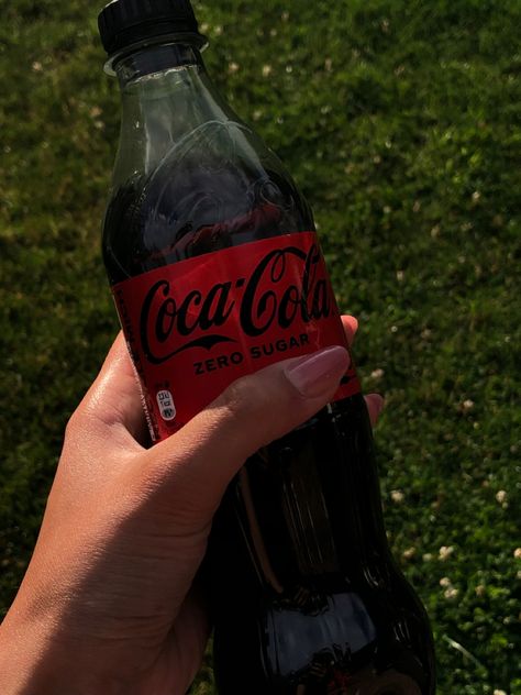 Coke Cola Zero Aesthetic, Coke Zero Sugar, Coke Zero Aesthetic, Coca Cola Aesthetic, Zero Coke, Sugar Aesthetic, Cola Aesthetic, Coca Zero, Cocoa Cola