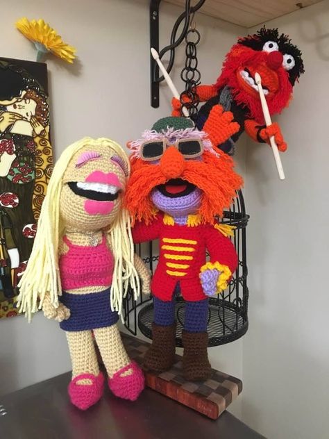 Barbara Smith’s Amigurumi Muppets Are The Best Thing You’ll See Today … She’s A Crochet Master! | KnitHacker Muppet Crochet Pattern Free, Muppets Crochet Pattern, Crochet Muppets, Muppets Crochet, Muppet Crochet, Animal Muppet, Crochet Baby Projects, Disney Crochet Patterns, Diy Crochet Patterns