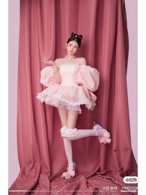 Coquette Outfit Photoshoot, Concept Photos Kpop Dr Pink, Pink Dress Poses, Coquette Photoshoot Ideas, Pose Reference Dress, Cupid Inspired Outfits, Dress Photoshoot Studio, Kawaii Photoshoot, Pink Birthday Photoshoot