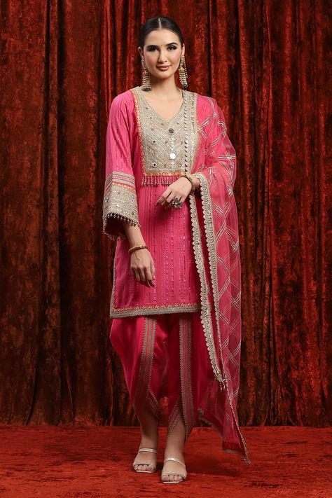 Buy Pink Kurta Cotton Lurex Embroidery Gota Paan Neck Bodice Tulip Set For Women by SHIKHAR SHARMA Online at Aza Fashions. Punjabi Kurta Designs Women, Tulip Pants Pakistani, Tulip Salwar Suit Designs, Aza Fashion Outfits 2024 Suits, Suit Designs Indian Style Party Wear, Pink Punjabi Suit, Tulip Salwar, Dhoti Salwar Suits, Shaadi Outfits