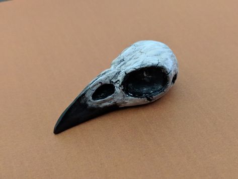 polymer clay/acrylic paint Clay Raven Skull, Crow Polymer Clay, Polymer Clay Cryptid, Clay Bird Skull, Clay Raven, Bat Clay, Crow Jewelry, Clay Models, Easy Polymer Clay