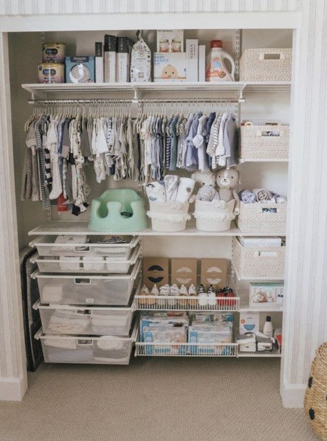 Baby Charts, Elfa Closet System, Perlengkapan Bayi Diy, Elfa Closet, Nursery Closet Organization, Baby Closet Organization, Baby Nursery Diy, Baby Nursery Inspiration, Baby Room Organization