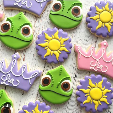 Tangled Cookies, Rapunzel Quinceanera Theme, Rapunzel Cupcakes, Rapunzel Wedding Theme, Rapunzel Birthday Cake, Bolo Rapunzel, Rapunzel Wedding, Tangled Wedding, Rapunzel Cake