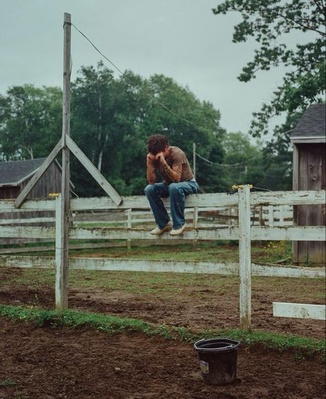 Tucker Pillsbury, Tommy James, Farmer Boy, Boy Photo Shoot, Farm Boys, Boy Aesthetic, Model Aesthetic, Country Men, October 5