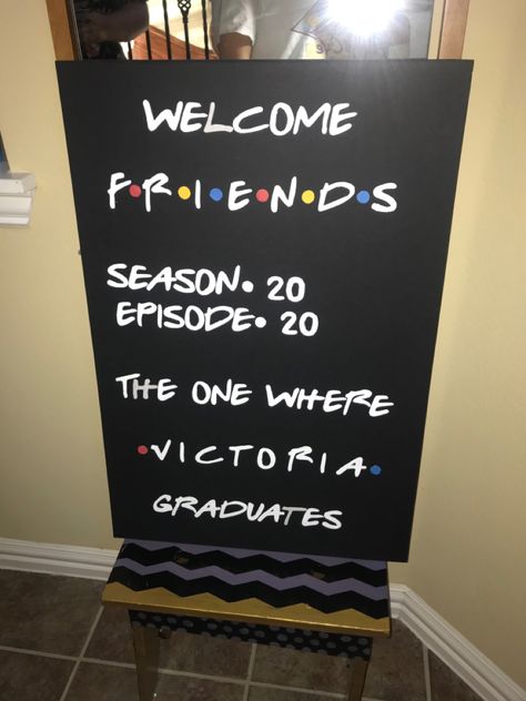 The One Where She Graduates, Fresher Party Theme Ideas, Farewell Party Ideas School Decoration, School Farewell Theme Ideas, Graduation Party Ideas For Boys Senior, Friends Graduation Party Theme, Farewell Gift Ideas For Seniors, Friends Themed Graduation Party, College Grad Party Ideas