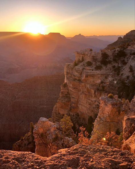 An early morning sunrise in May of the Grand Canyon Grand Canyon Sunrise, Early Sunrise, Early Morning Sunrise, Morning Sunrise, The Grand Canyon, Early Morning, Geology, Grand Canyon, Vision Board