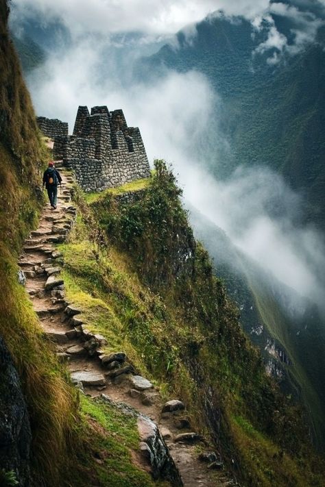 Challenge yourself with a solo hike along the Inca Trail to Machu Picchu. Experience the beauty and history of this iconic site. 🏞️🇵🇪 #SoloTravel #MachuPicchu #HikingAdventure Machu Pichu Hike, Inca Trail Hike, Inca Trail, Machu Picchu Peru, Inca Trails, Challenge Yourself, Machu Picchu, Fantasy Landscape, Solo Travel