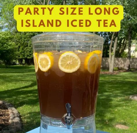 Discover how to make the perfect Big Batch Long Island Iced Tea for your next party. A refreshing and potent cocktail perfect for entertaining Long Island Iced Tea Recipe Pitcher, Long Island Iced Tea Recipe Best, Lake Theme Party, Tea Punch Recipe, Iced Tea Punch, Iced Tea Party, Lake Drinks, Long Island Iced Tea Recipe, Long Island Tea