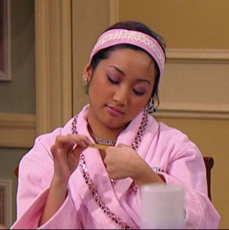 (99+) WynisaCo. on Tumblr London Tipton, Brenda Song, Girl Memes, Pink Girly Things, Oui Oui, Everything Pink, Pink Princess, Rich Girl, Material Girls