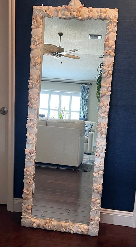 Full Length White Sea Shell Custom Mirror - Etsy Full Length Mirror Diy, Coastal Dorm, Beach Dorm, Mirrors Ideas, Idea For Room, Coastal Mirrors, Shell Mirrors, Obx Paradise On Earth, Bday Presents