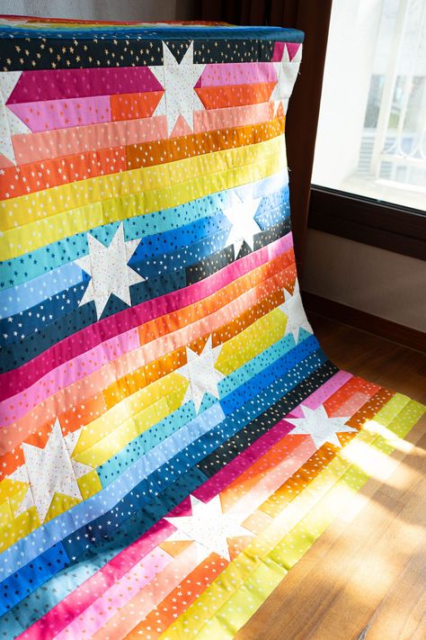 Colorwash Quilts, Quilt Throw Size, Stars Quilt Pattern, Rainbow Jelly, Heart Quilt Pattern, Stars Quilt, Foundation Paper Piecing Patterns, Wool Applique Patterns, Rainbow Quilt