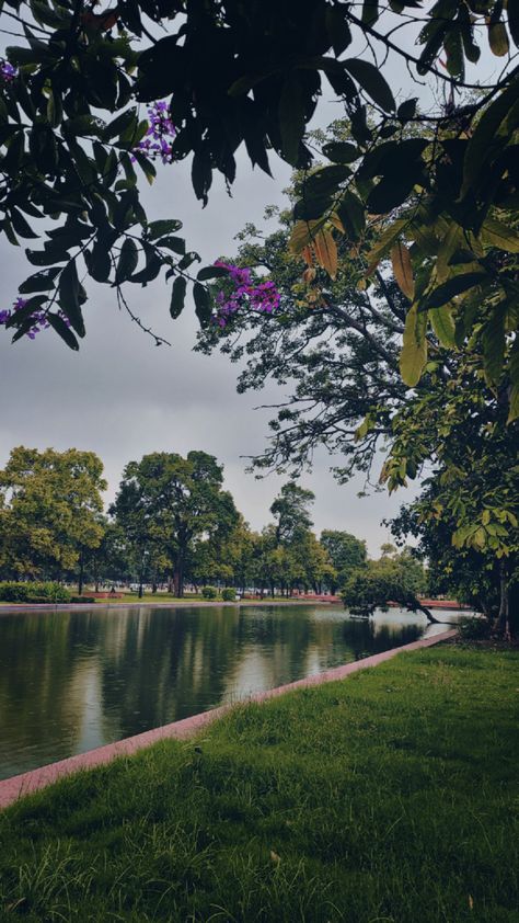 India Gate | India | Desi aesthetic | Kingsway | Rajpath | New Delhi | India Gate Aesthetics, India Gate, Delhi India, New Delhi, Nature Aesthetic, Gate, Around The Worlds, Travel