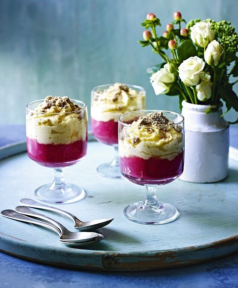 As tart as it is sweet this combination of flavours will bring a nostalgic touch to the table British Cakes, Custard Biscuits, Rhubarb Pudding, Fresh Rhubarb, English Recipes, Rhubarb Tart, Tom Kerridge, Rhubarb Desserts, Ladies Lunch