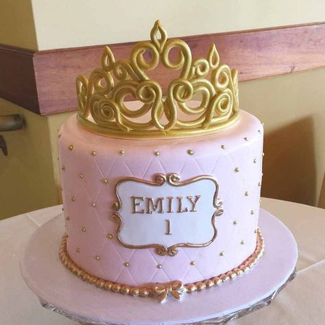 Princess Cake With Crown Pink And Gold Cake, Princess Theme Birthday, Princess Birthday Cake, Crown Cake, Cake Name, Baby Birthday Cakes, Gold Cake, Pretty Birthday Cakes