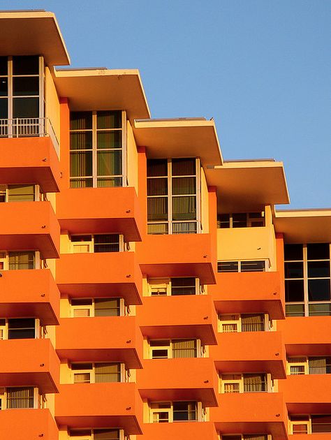 Miami Beach Deco Orange, Miami Beach Hotels, Miami Art Deco, Orange Aesthetic, Colors Orange, Color Studies, The Shade, Mellow Yellow, Amazing Architecture