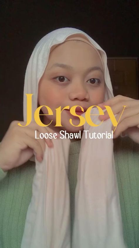 Jersey Shawl Style, Tutorial Shawl Sulam, Jersey Shawl Hijab Outfit, Jersey Shawl Hijab Tutorial, Loose Hijab Style, Veiling Styles, Jersey Hijab Tutorial, Loose Hijab, Shawl Jersey