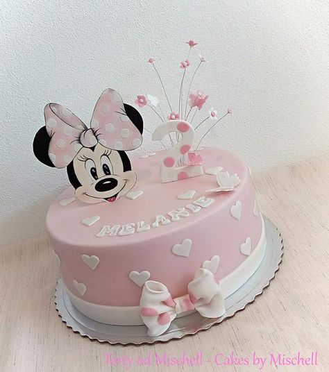 Minnie Mouse cake … with hand painted Minnie … https://www.facebook.com/TortyodMischell/ Mini Mouse Birthday Cake, Tort Hello Kitty, Γενέθλια Mickey Mouse, Rodjendanske Torte, 4de Verjaardag, Mickey Mouse Birthday Cake, Minnie Mouse First Birthday, Minnie Mouse Birthday Cakes