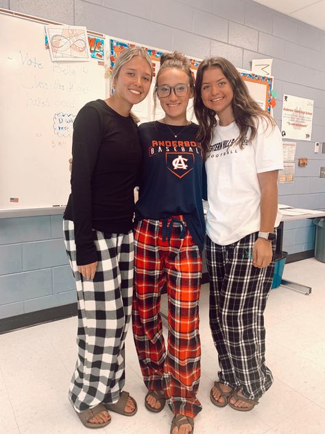 Pajamas Theme Football Game Outfit, Pajamas Day Spirit Week, Pajamas Spirit Week, Spirit Week Holiday Day Outfits, Christmas Spirit Week Ideas Highschool, Pajama Spirit Day Outfit, Christmas Pj Day At School, Comfy Cozy Day Spirit Week, Pajama Football Game Theme