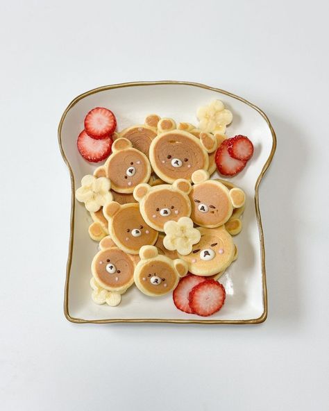 🌴 – i'm not the owner﹔☆ Aesthetic Breakfast Idea, Cute Baking Aesthetic, Cute Pastries, Kawaii Recipes, Kawaii Breakfast, Aesthetic Dessert, Studying Food, Kawaii Cooking, Mini Pancakes