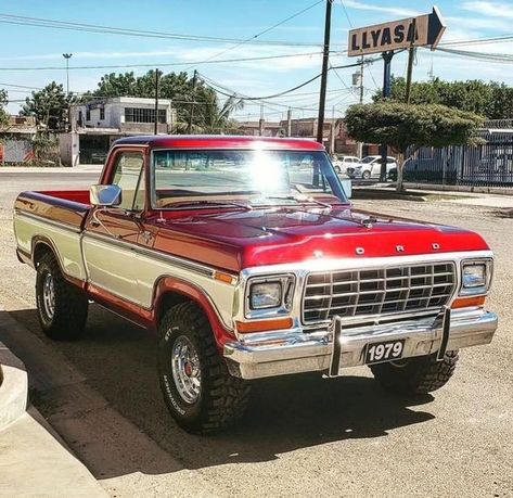 Old Ford Truck, 1979 Ford Truck, Future Vehicles, Future Trucks, Vintage Pickup Trucks, Old Ford Trucks, Classic Ford Trucks, Skyline R34, Old Pickup