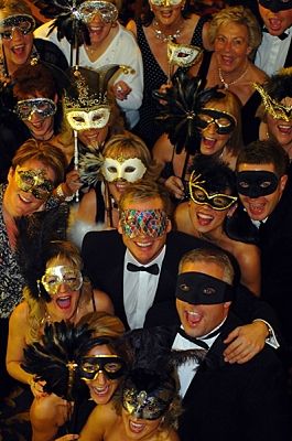 Douglas Macmillian Masked Ball Charity event at Keele Hall Masquerade Ball Aesthetic, Masquerade Party Themes, Masquerade Party Outfit, Mascarade Ball, Mascarade Party, Masquerade Party Decorations, Theme Carnaval, Masquerade Prom, Mask Ball