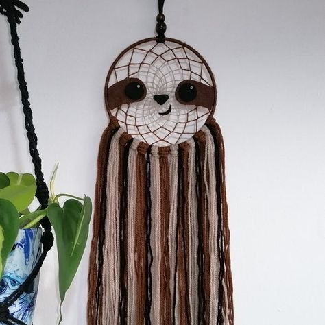 Animal Lover Bedroom, Forest Bedroom Decor, Forest Kids Room, Lovers Bedroom, Jungle Themed Bedroom, Yarn Fringe, Blue Dream Catcher, Sloth Birthday, Blue Nursery Decor