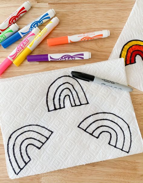 Paper Towel Art Preschool, Painting On Paper Towels, Paper Towel Watercolor, Paper Towel Marker Water, Washable Marker Art, Magic Paper Towel Art, Water Marker Art, Paper Towel Painting, Paper Towel Art