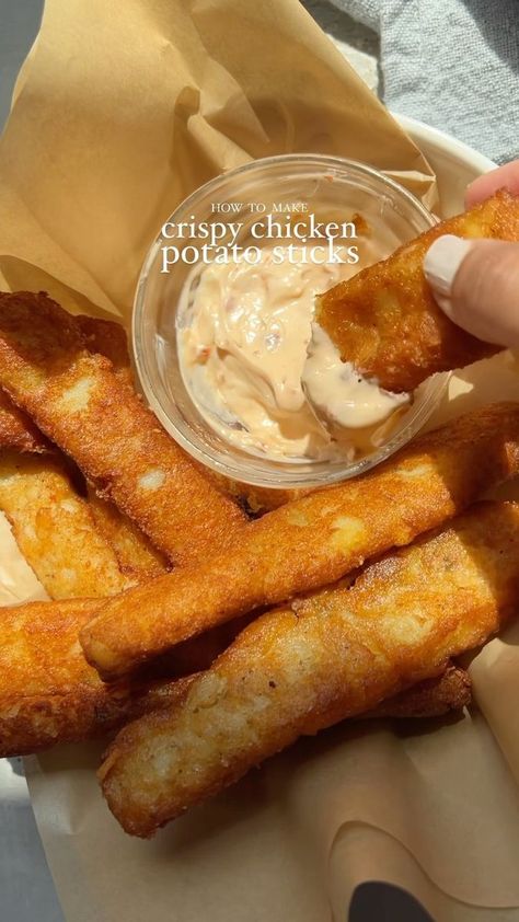 Crispy Chicken Potato Sticks, Recipe Appetizers, Chicken And Potato, Clean Meal Prep, Potato Sticks, Classy Prom, Break Fast, Boiled Chicken, Corn Flour