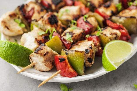 Acorn Recipes, Ww Dinners, Renal Recipes, Veggie Kebabs, Heart Healthy Recipes Low Sodium, Low Salt Recipes, Balsamic Glazed Chicken, Grilled Chicken Skewers, Cilantro Chicken