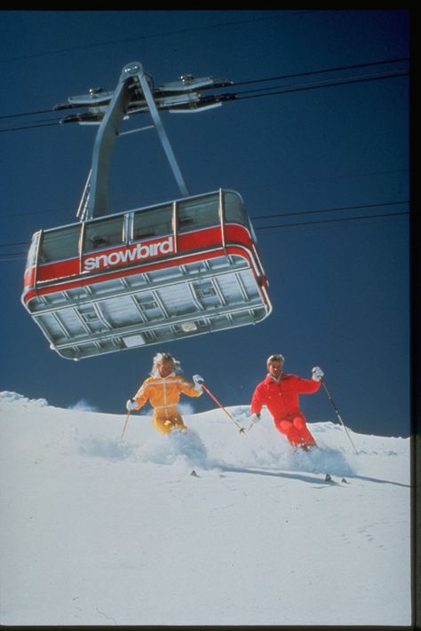 Ski Outfits For Women, Apres Ski Outfit, Skiing Aesthetic, Ski Aesthetic, Ski Vintage, Vintage Ski Posters, Apres Ski Party, Ski Bunnies, Ski Bums