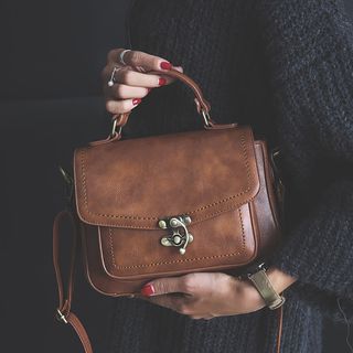 Gabbie - Faux Leather Satchel Unique Leather Bag, Brown Satchel, Handbag Vintage, Side Bag, Faux Leather Bag, Satchel Handbag, Side Bags, Crossbody Messenger Bag, Shoulder Messenger Bag