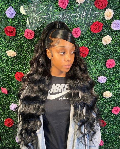 Hairstyles Highschool, Wigs Hairstyles, Weave Ponytail Hairstyles, Birthday Hairstyles, Birthday Hair, Homecoming Hair Down, Girls Hairstyles Braids, Dope Hairstyles, Hair Laid