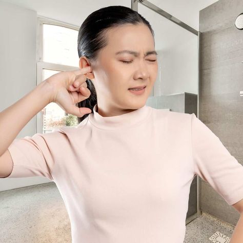 Itchy Ear: Causes, Symptoms & How To Get Relief - HealthNile.com Itchy Ears Causes, Itchy Inner Ear Relief, Itchy Ear Canal Remedies, Itchy Ears Remedies, Itchy Ear, Inside Ear, Itchy Ears, Ear Ache, Cleaning Your Ears