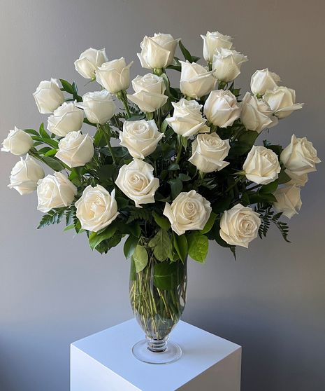 White roses meaning