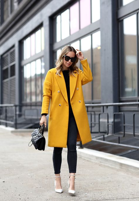 February 8, 2018 A Bit Of Sunshine - Coat: H&M | Denim: Topshop | Cashmere sweater: Rag & Bone Heels: Aquazzura | Bag: Chanel “Trendy CC” | Sunglasses: Celine Yellow Coat Outfit, Spring Coat Outfit, Coat Outfit Ideas, Mustard Coat, Yellow Trench Coat, Outfit Yellow, Fall Forward, Fall Fashion Coats, Yellow Clothes