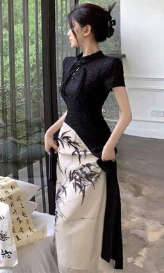 Formal Japanese Dress, Chinese Dress Modern Casual, Chinese Modern Fashion, Japanese Dress Outfit, Cheongsam Sangjit, Japanese Dress Traditional, Cheongsam Outfit, Asian Dresses, Cheongsam Modern