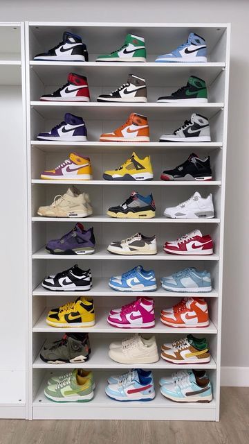 Sneaker Head Closet Women, Sneaker Floating Shelves, Shoe Set Up In Room, Ikea Sneaker Storage, Sneaker Head Room Ideas Girl, Sneaker Head Decor, Sneaker Head Room Ideas Boy, Sneaker Closet Ideas, Sneaker Organization Ideas