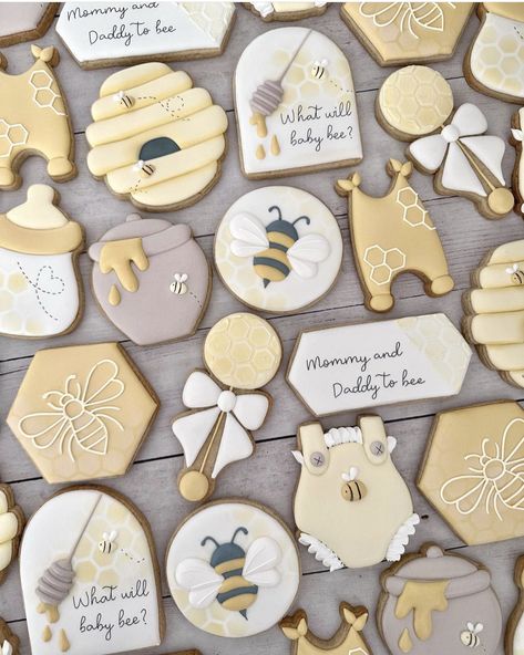 Mum To Bee Theme, Mommy To Bee Cookies, Honey Themed Nursery, Bee Themed Desserts, What Will You Bee Gender Reveal, A Little Honey Is On The Way Baby Shower Theme, Baby To Bee Shower Ideas, Momma To Bee Baby Shower Ideas, What Will It Bee Gender Reveal Cake