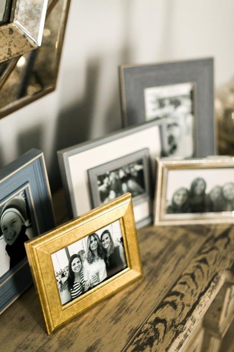 Displaying Family Pictures, Cabin Accessories, Picture Frame Table, Small Photo Frames, Picture Table, Picture Arrangements, Sideboard Decor, Family Picture Frames, Photo Frame Display