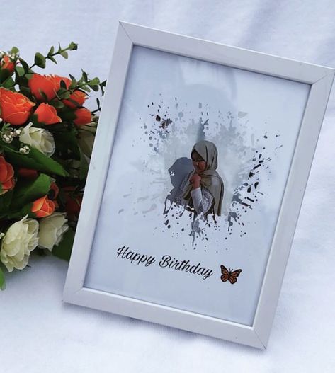 Single Photo Frame Design, A4 Size Frame Design, Birthday Photo Frame Models, Mini Frame Photo, Mini Photo Frames Ideas, Mini Frames Ideas, Single Photo Frame, A4 Size Frame, A5 Frame