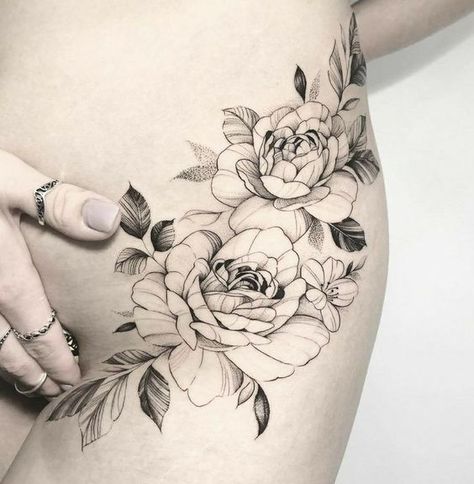 American Traditional Tattoo Ideas, Traditional Tattoo Ideas, Actress Without Makeup, American Tattoos, Tattoo Women, Stomach Tattoos, Bad Tattoos, B Tattoo, Discreet Tattoos