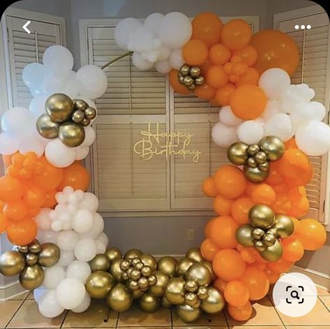 Balloon Garland Orange, Orange Birthday Party Decorations, Ring Backdrop, Orange Birthday Parties, 80th Birthday Party Decorations, Silver Party Decorations, Surprise Birthday Decorations, Balloon Designs, Orange Birthday