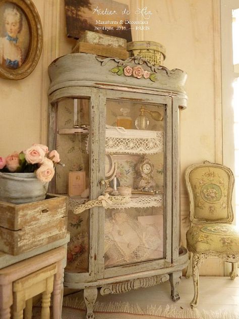 Romantic curio Boudoir, Shabby blue gray Toits de Paris, Corset and feminine accessories, Miniature house furniture in 1:12th scale Curio in wood, Camera Shabby Chic, Shabby Chic Decorating, Muebles Shabby Chic, Decoration Shabby, Cottage Shabby Chic, Smart Tiles, Shabby Chic Room, Pink Cottage, Shabby Chic Dresser