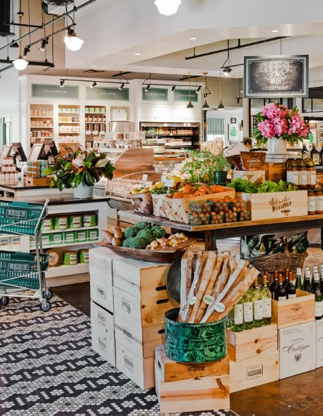 Barrie Benson of Barrie Benson Interior Design was named a finalist for ADAC and VERANDA's 2020 Contract Designer of the Year Award. This boutique grocery store Barrie designed is an absolute dream. Boutique Store Displays, Deli Shop, Specialty Food Store, Grocery Store Design, Gourmet Food Store, Eco Store, Supermarket Design, Farm Store, Fruit Shop