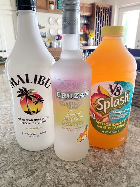 Cruzan Rum Recipes, Coconut Rum Drinks, Cruzan Rum, Pretty Alcoholic Drinks, Summer Drinks Alcohol, Mixed Drinks Alcohol, Yummy Alcoholic Drinks, Drink Alcohol, Liquor Drinks