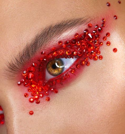 # Beauty Rhinestone Makeup, Avant Garde Makeup, Red Makeup, Creative Makeup Looks, Make Up Looks, Fantasy Makeup, Editorial Makeup, Makati, Glam Makeup