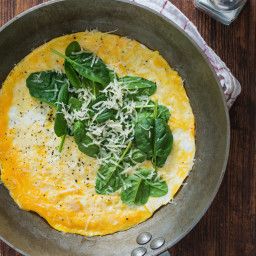 Spinach Omelet with Parmesan Omlet Recipes, Spinach Omelette, Omelette Recipe Easy, Spinach Omelet, Omelets Recipe, Spinach Egg, Omelette Recipe, Spinach Recipes, Sauteed Vegetables