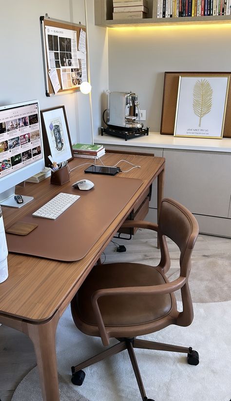 First Apartment Tips, White Room Decor, Desk Makeover, Workspace Inspiration, Home Office Setup, Dream Decor, Home Office Design, Dream Home Design, Home Office Decor